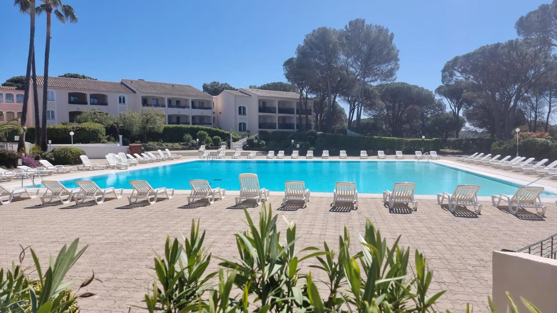 Appartement Chez K&D Studio Mer Avec Piscine St Raphael Saint-Raphaël